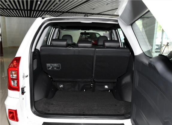 瑞虎3 2018款 经典版 1.6L CVT豪华型 车厢座椅   后备厢