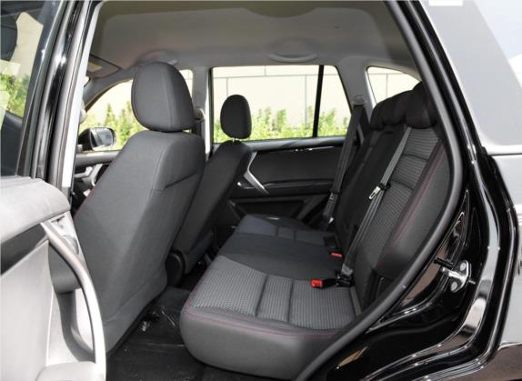 瑞虎3 2020款 百万全球版 1.5L 手动时尚型 车厢座椅   后排空间