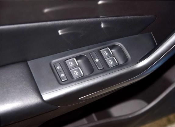 艾瑞泽5 2016款 1.5L CVT领臻版 车厢座椅   门窗控制