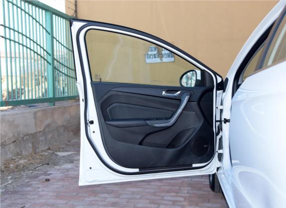 艾瑞泽5 2016款 1.5L 手动领锐版 车厢座椅   前门板
