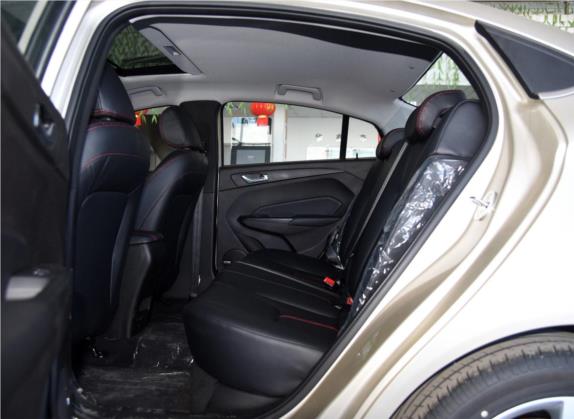 艾瑞泽5 2016款 1.5L CVT领锐版 车厢座椅   后排空间