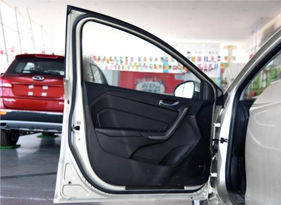 艾瑞泽5 2016款 1.5L CVT领锐版 车厢座椅   前门板