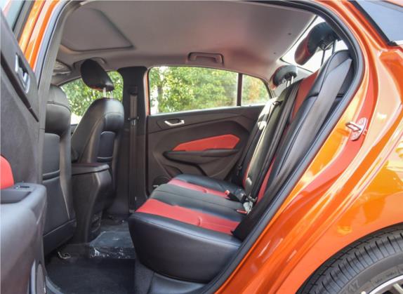 艾瑞泽5 2017款 SPORT 1.5T CVT尊贵版 车厢座椅   后排空间