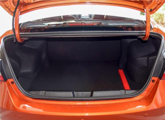 艾瑞泽5 2017款 SPORT 1.5T CVT豪华版 车厢座椅   后备厢