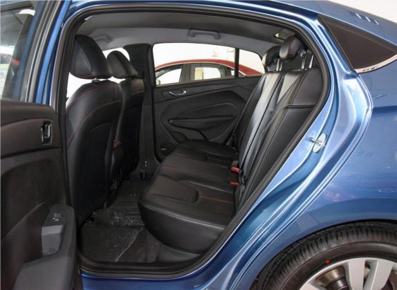 艾瑞泽5 2017款 1.5L 手动领潮版 车厢座椅   后排空间