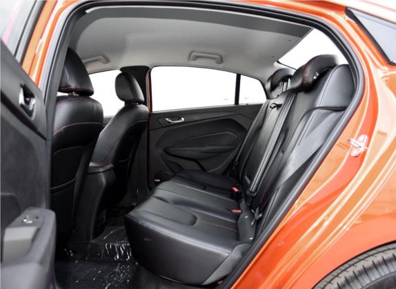 艾瑞泽5 2017款 1.5L CVT精英版 车厢座椅   后排空间