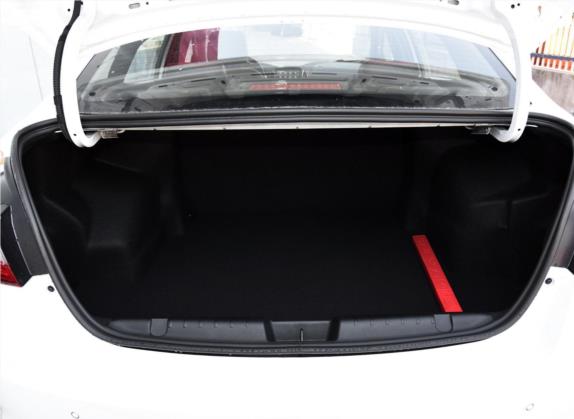 艾瑞泽5 2017款 1.5L CVT豪华版 车厢座椅   后备厢