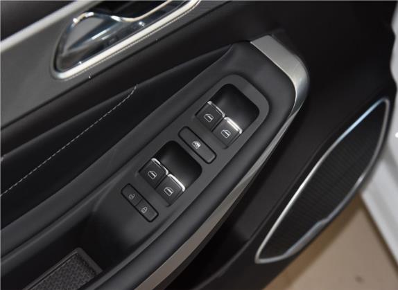艾瑞泽5 2019款 1.5L 手动青春版 国V 车厢座椅   门窗控制