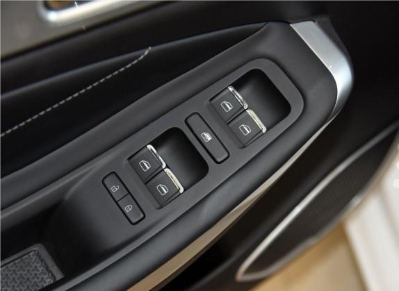 艾瑞泽5 2019款 1.5L 手动自在版 国V 车厢座椅   门窗控制