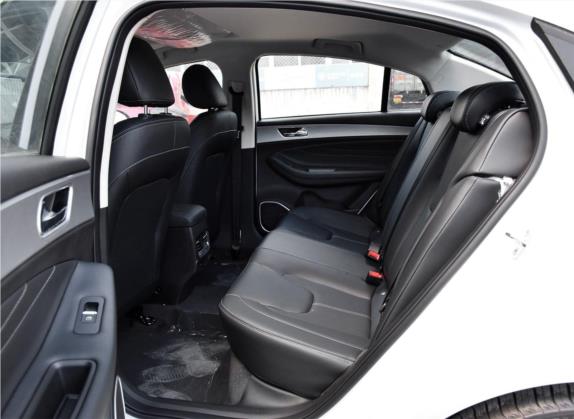 艾瑞泽5 2019款 1.5L CVT乐活版 国V 车厢座椅   后排空间