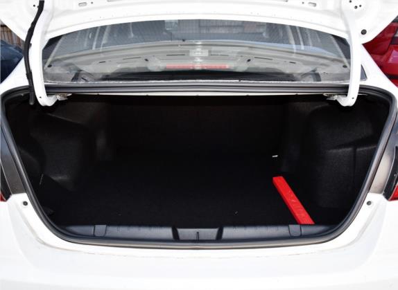 艾瑞泽5 2019款 1.5L CVT乐活版 国V 车厢座椅   后备厢