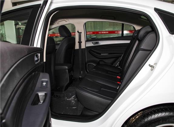 艾瑞泽5 2019款 PRO 1.5L 手动超值版 国VI 车厢座椅   后排空间
