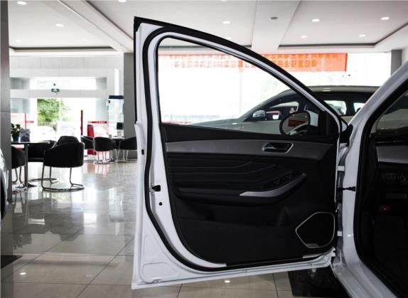 艾瑞泽5 2019款 PRO 1.5L 手动超值版 国VI 车厢座椅   前门板