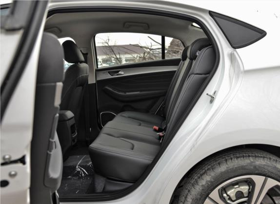 艾瑞泽5 2019款 改款PRO 1.5L CVT青春版 国VI 车厢座椅   后排空间