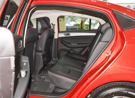 艾瑞泽5 2020款 1.5L CVT运动版 车厢座椅   后排空间