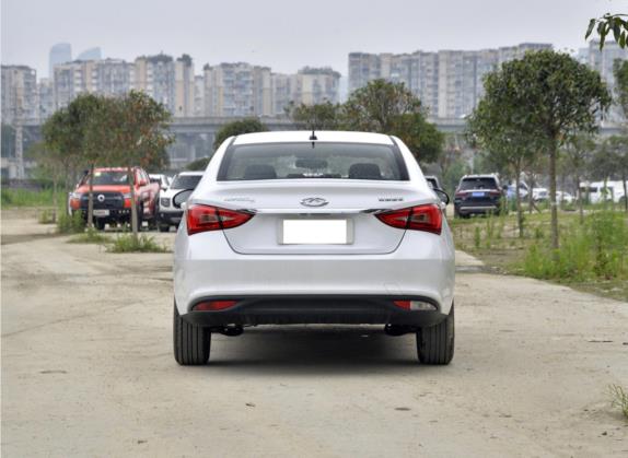 艾瑞泽5 2021款 1.6L CNG豪华型 外观   正后