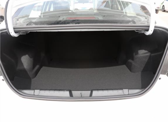艾瑞泽5 2021款 PRO 1.5L CVT青春版 车厢座椅   后备厢