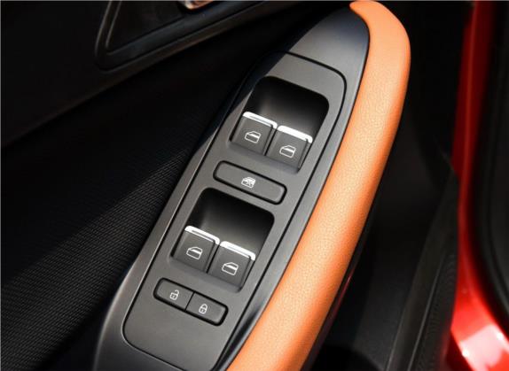 瑞虎7 2016款 2.0L CVT耀臻版 车厢座椅   门窗控制