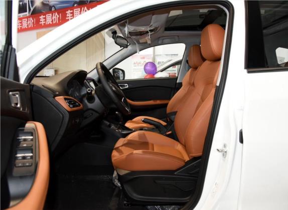 瑞虎7 2016款 2.0L CVT耀目版 车厢座椅   前排空间