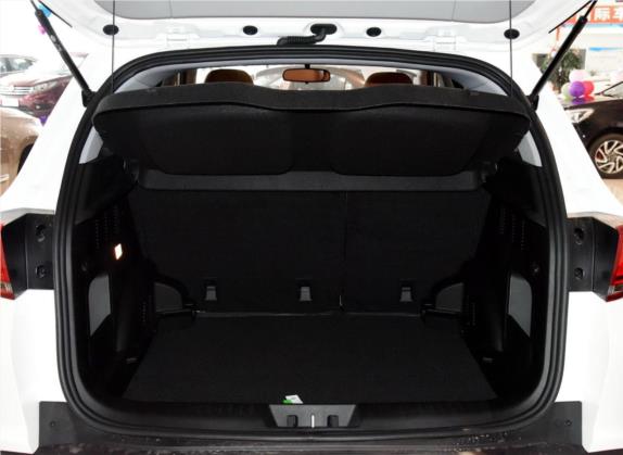 瑞虎7 2016款 2.0L CVT耀目版 车厢座椅   后备厢