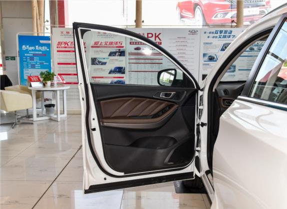 瑞虎7 2018款 1.5T 手动精英领先版 国V 车厢座椅   前门板