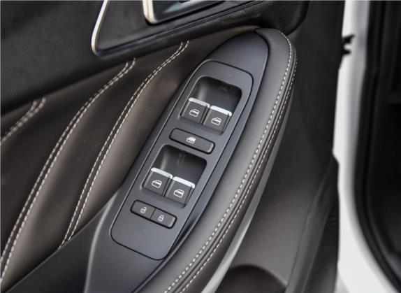 瑞虎7 2018款 FLY款 1.5T 手动乐享版 国V 车厢座椅   门窗控制