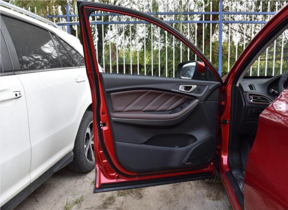 瑞虎7 2018款 FLY款 1.5T 自动劲享版 国V 车厢座椅   前门板