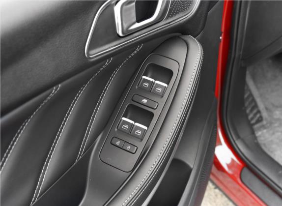 瑞虎7 2018款 FLY款 1.5T 自动纵享版 国V 车厢座椅   门窗控制