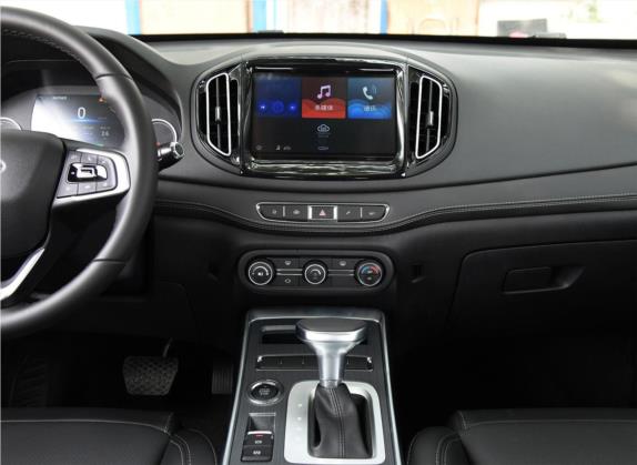 瑞虎7 2019款 7i 1.5T 自动智慧版 国VI 中控类   中控台