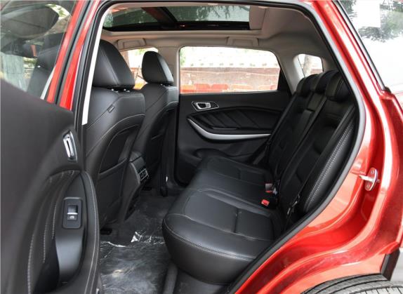 瑞虎7 2019款 7i 1.5T 自动智慧版 国VI 车厢座椅   后排空间