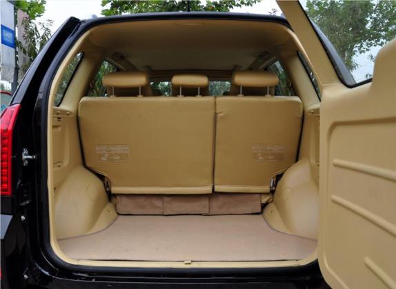 瑞虎 2010款 精英版 1.6S 手动豪华型 车厢座椅   后备厢