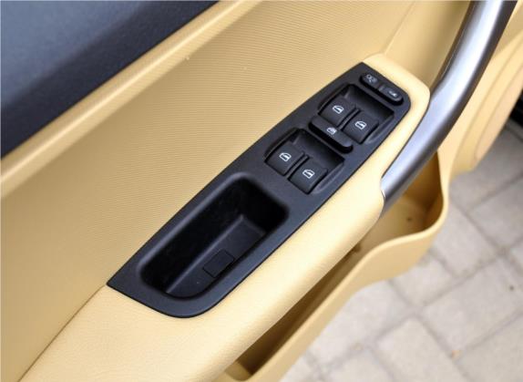 瑞虎 2010款 精英版 1.6S 手动豪华型 车厢座椅   门窗控制