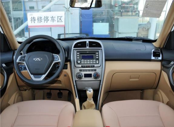 瑞虎 2012款 精英版 1.6L 手动舒适型DVVT 中控类   中控全图