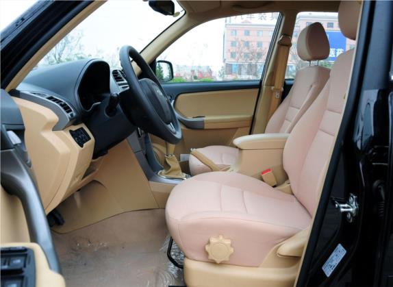 瑞虎 2012款 精英版 1.6L 手动豪华型DVVT 车厢座椅   前排空间