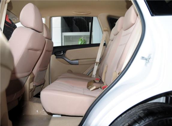 瑞虎 2012款 精英版 改款 1.6L 手动舒适型DVVT 车厢座椅   后排空间