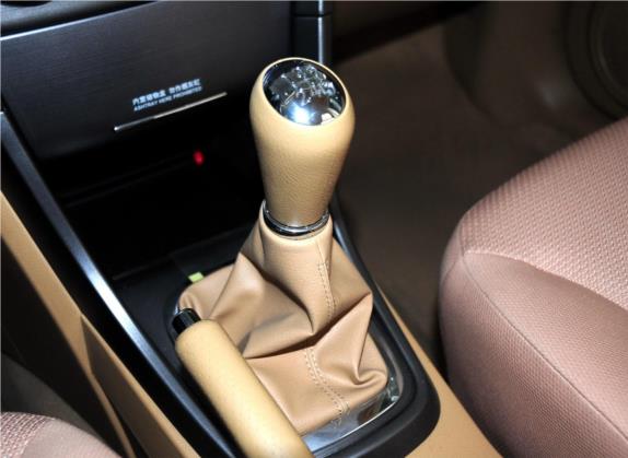 瑞虎 2012款 精英版 改款 1.6L 手动舒适型DVVT 中控类   挡把