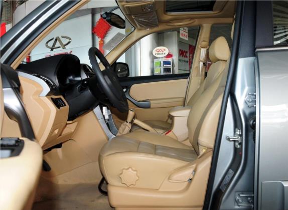 瑞虎 2012款 精英版 改款 1.6L 手动豪华型DVVT 车厢座椅   前排空间