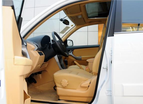 瑞虎 2012款 精英版 改款 1.6L CVT豪华型DVVT 车厢座椅   前排空间