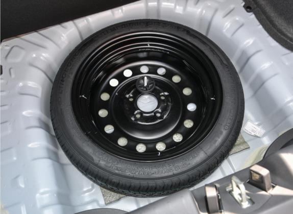 瑞虎3x 2021款 改款 PLUS 1.5L CVT尽兴松子版 其他细节类   备胎