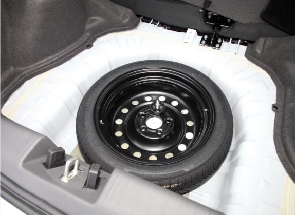 瑞虎3x 2021款 改款 钻石版 1.5L CVT 3克拉I型 其他细节类   备胎