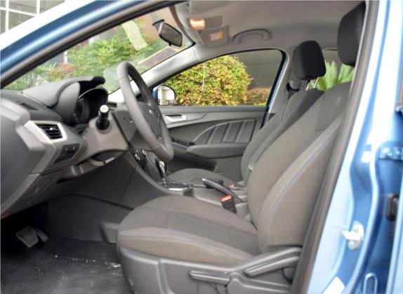 艾瑞泽7e 2016款 1.6L e致尚版 车厢座椅   前排空间