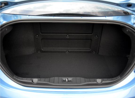 艾瑞泽7e 2016款 1.6L e致尚版 车厢座椅   后备厢