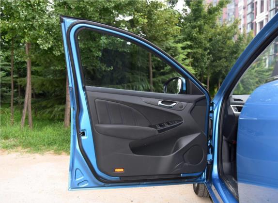 艾瑞泽7e 2016款 1.6L e致享版 车厢座椅   前门板