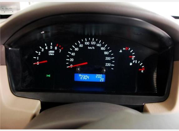 奇瑞A5 2007款 1.8L 手动豪华型 中控类   仪表盘