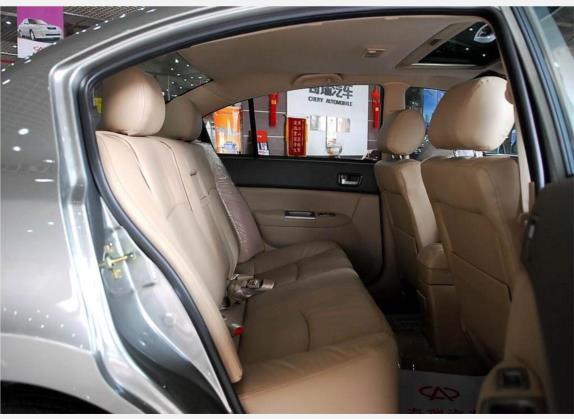奇瑞A5 2007款 2.0L 自动豪华型 车厢座椅   后排空间