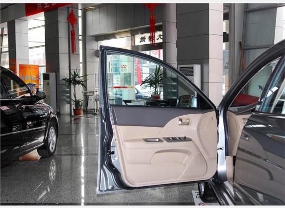 奇瑞A5 2007款 2.0L 自动豪华型 车厢座椅   前门板