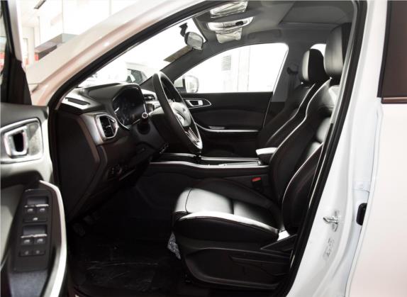 瑞虎5x 2017款 1.5T 手动精英型 车厢座椅   前排空间