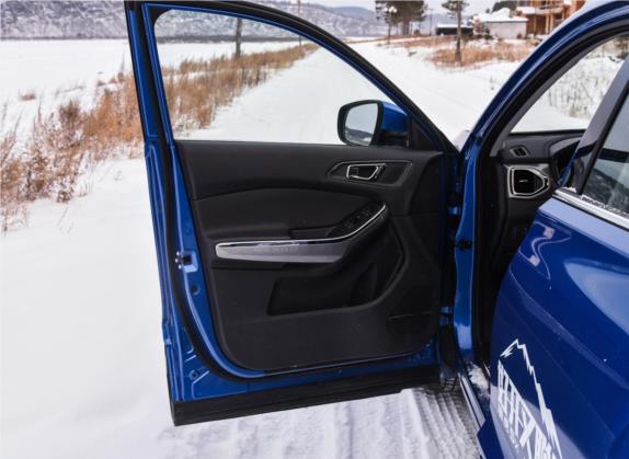 瑞虎5x 2017款 1.5T DCT尊贵型 车厢座椅   前门板