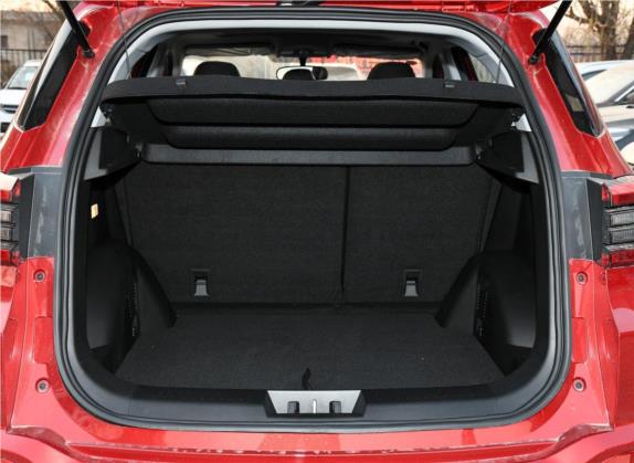 瑞虎5x 2019款 1.5L CVT智享版 车厢座椅   后备厢