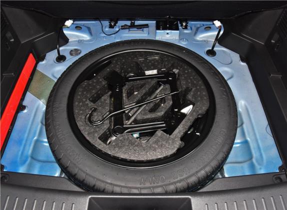 瑞虎5x 2019款 HERO 1.5L CVT豪华版 其他细节类   备胎